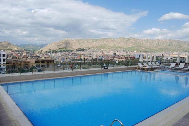 Hotel King Rixos Duhok Exteriér fotografie